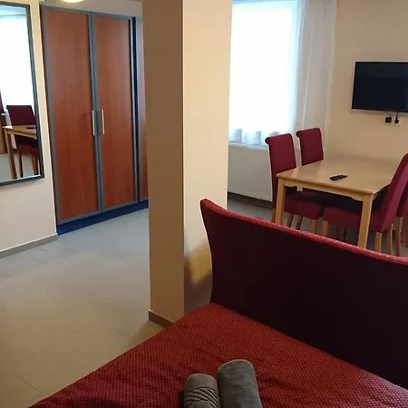 Pensionat Jelinski Beherbergungsstätten 2*