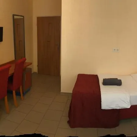 Jelinski Beherbergungsstätten 2*